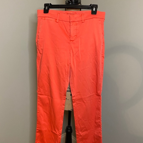 EUC Banana Republic Chino’s, Size 2 - Picture 6 of 7